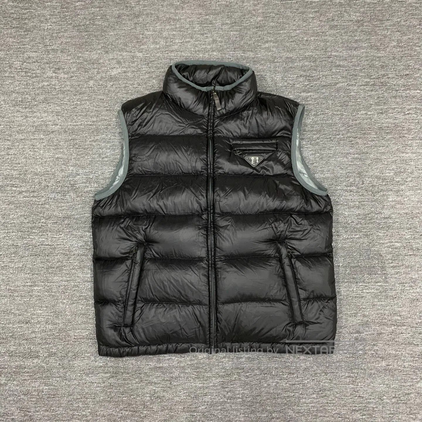 Prada Prada Black Puffer Vest Size 52. Size US L / EU 52-54 / 3 - 1 Thumbnail