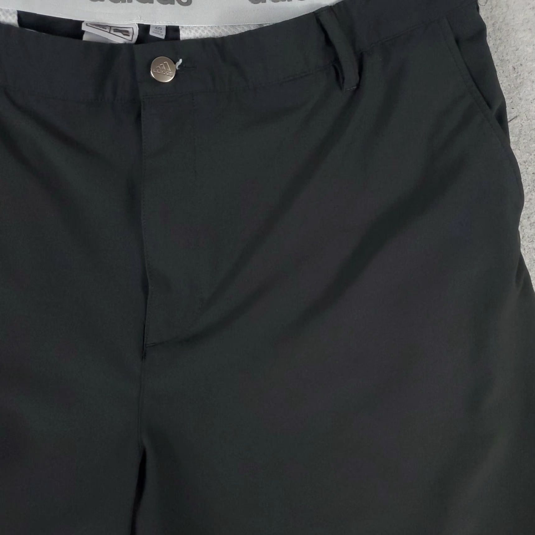 Adidas Adidas Shorts Mens 40 Black Golf Casual Chino Flat Front Slash Pockets Logo Size US 40 / EU 56 - 3 Thumbnail