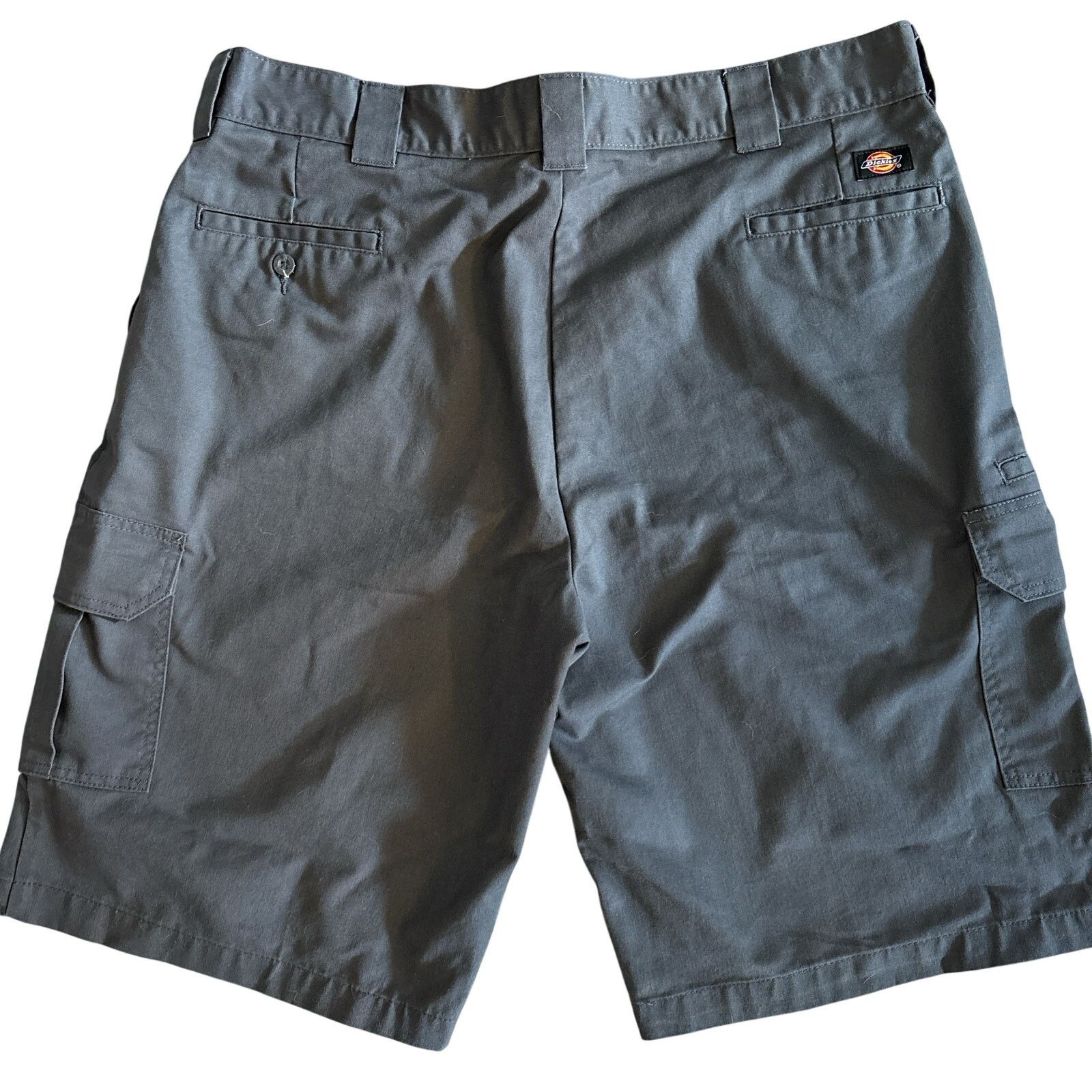 Dickies Grey Dickies Relaxed fit loose cargo shorts size 42 skater Size US 42 / EU 58 - 1 Thumbnail