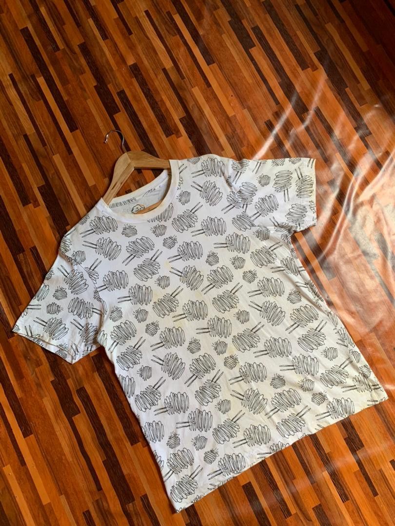 Japanese Brand P1-3 Joe Kaws Peanuts x Kaws Size US M / EU 48-50 / 2 - 1 Thumbnail