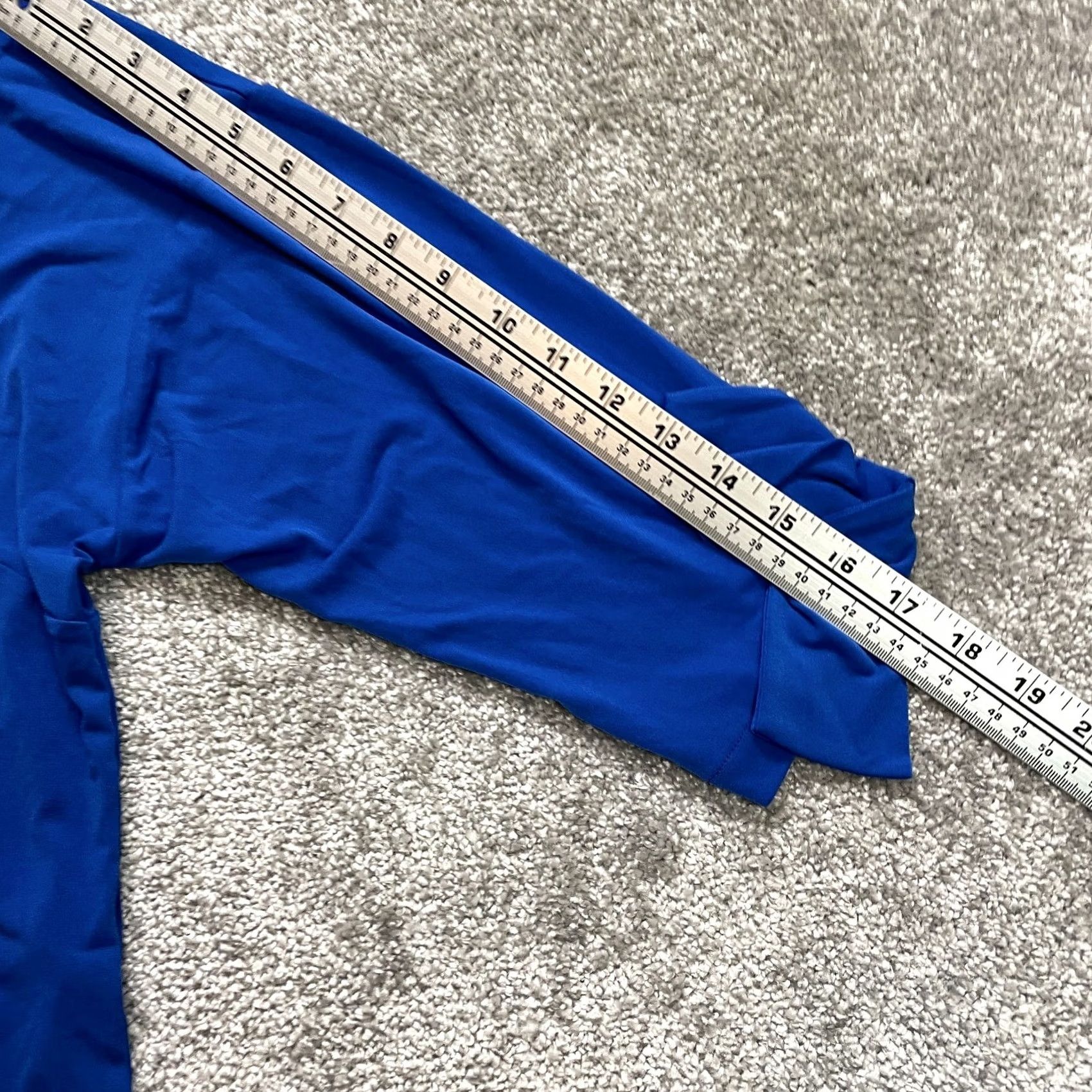 Vintage Chico's Tee Shirt Womens Blue 8/10 T-Shirt Round Neck Long Sleeve Pullover Casual / Formal Top Women XS? Size M / US 6-8 / IT 42-44 - 5 Thumbnail