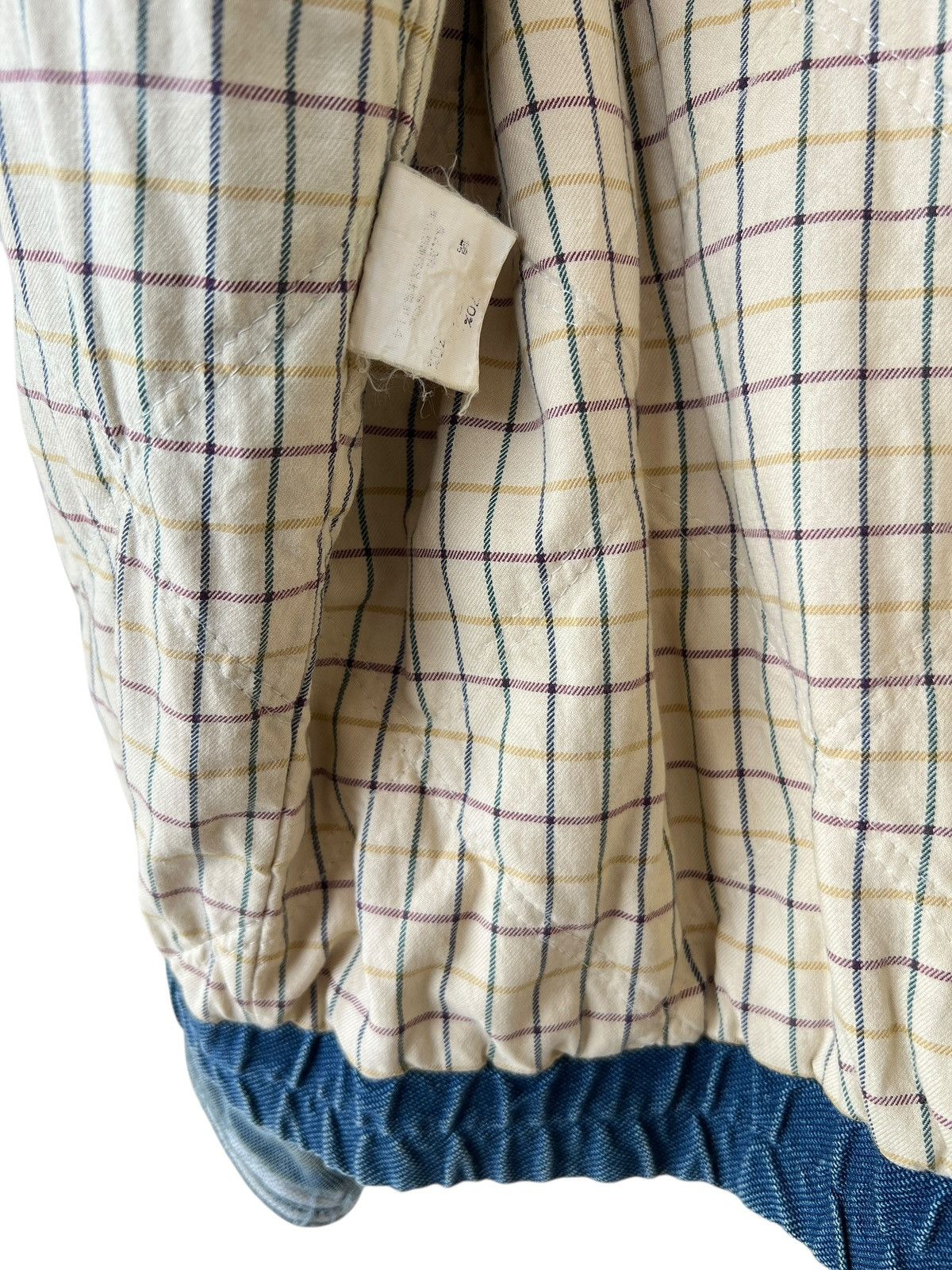 Burberry Vintage Burberrys Sunfaded Distressed Denim Jacket Size US L / EU 52-54 / 3 - 18 Thumbnail