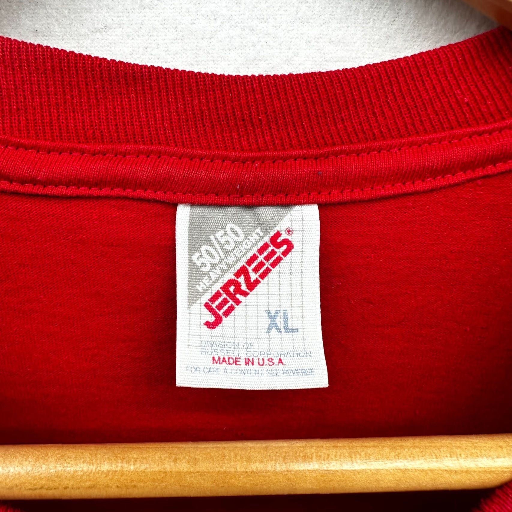 Jerzees VINTAGE Jerzees T-Shirt Red Men's XL Texas Camp 94 Heavyweight Short Sleeve Mens Size US XL / EU 56 / 4 - 2 Thumbnail