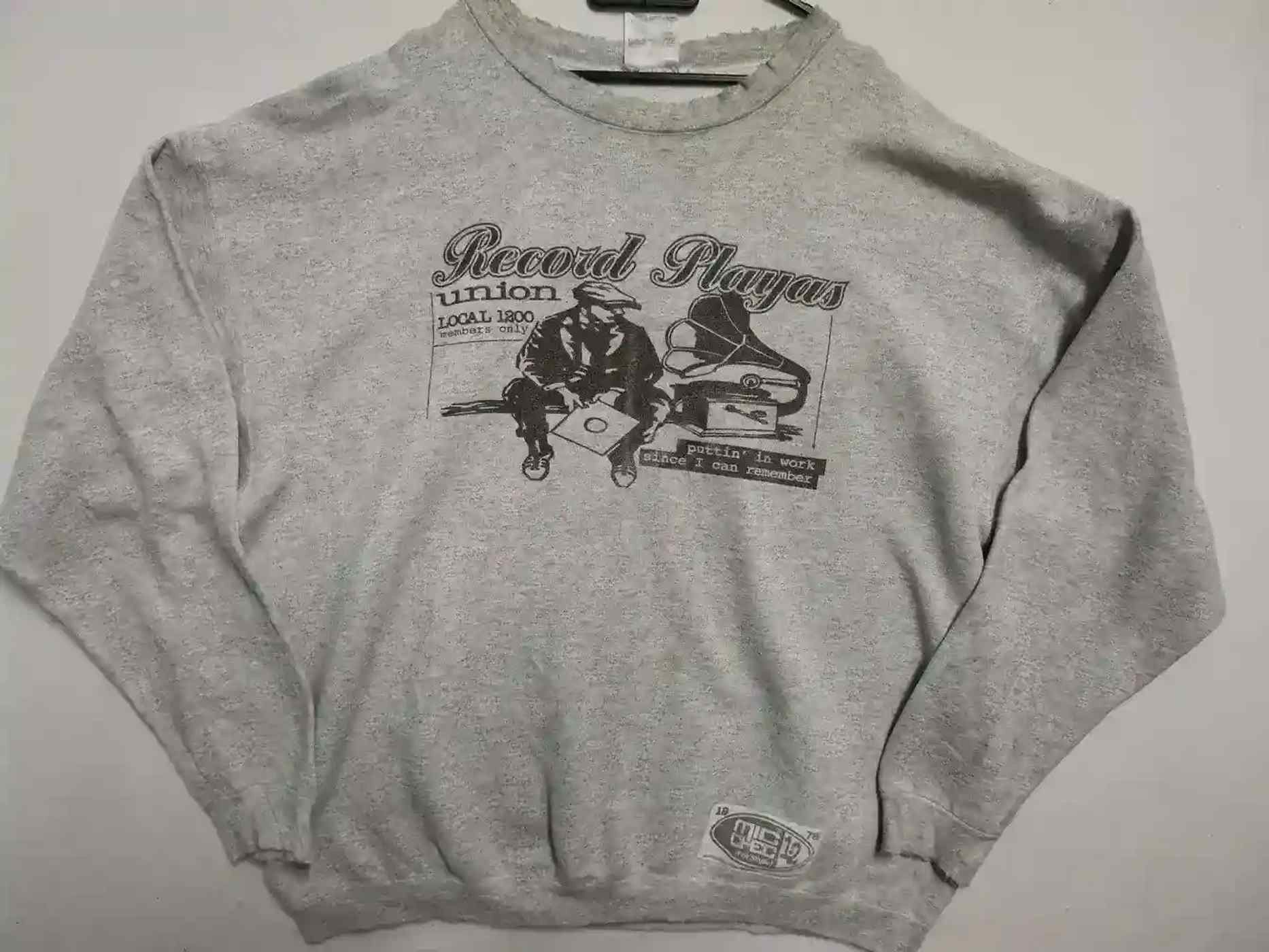 Vintage Vintage Record Player Men Print Sweatshirt Size US XL / EU 56 / 4 - 1 Thumbnail