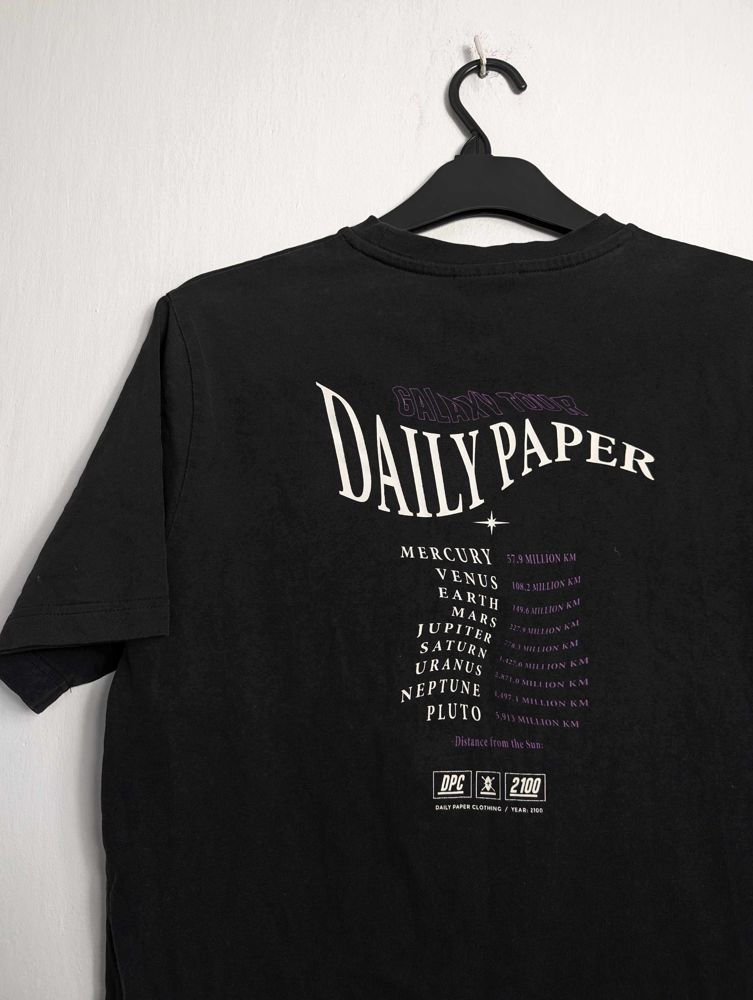 Daily Paper Daily Paper Gorbla Galaxy Tour T-Shirt Streetwear Tee Size US S / EU 44-46 / 1 - 5 Thumbnail