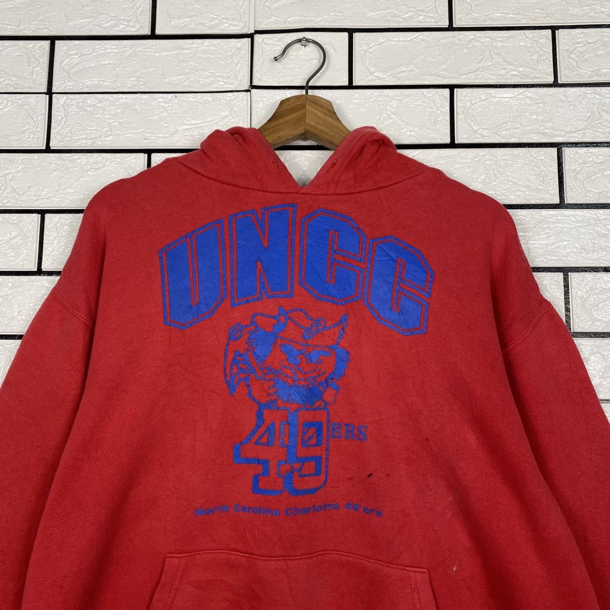 Japanese Brand Vintage Hoodie Pull Over Sportswear UNCC 49 Ears Size US L / EU 52-54 / 3 - 14 Thumbnail