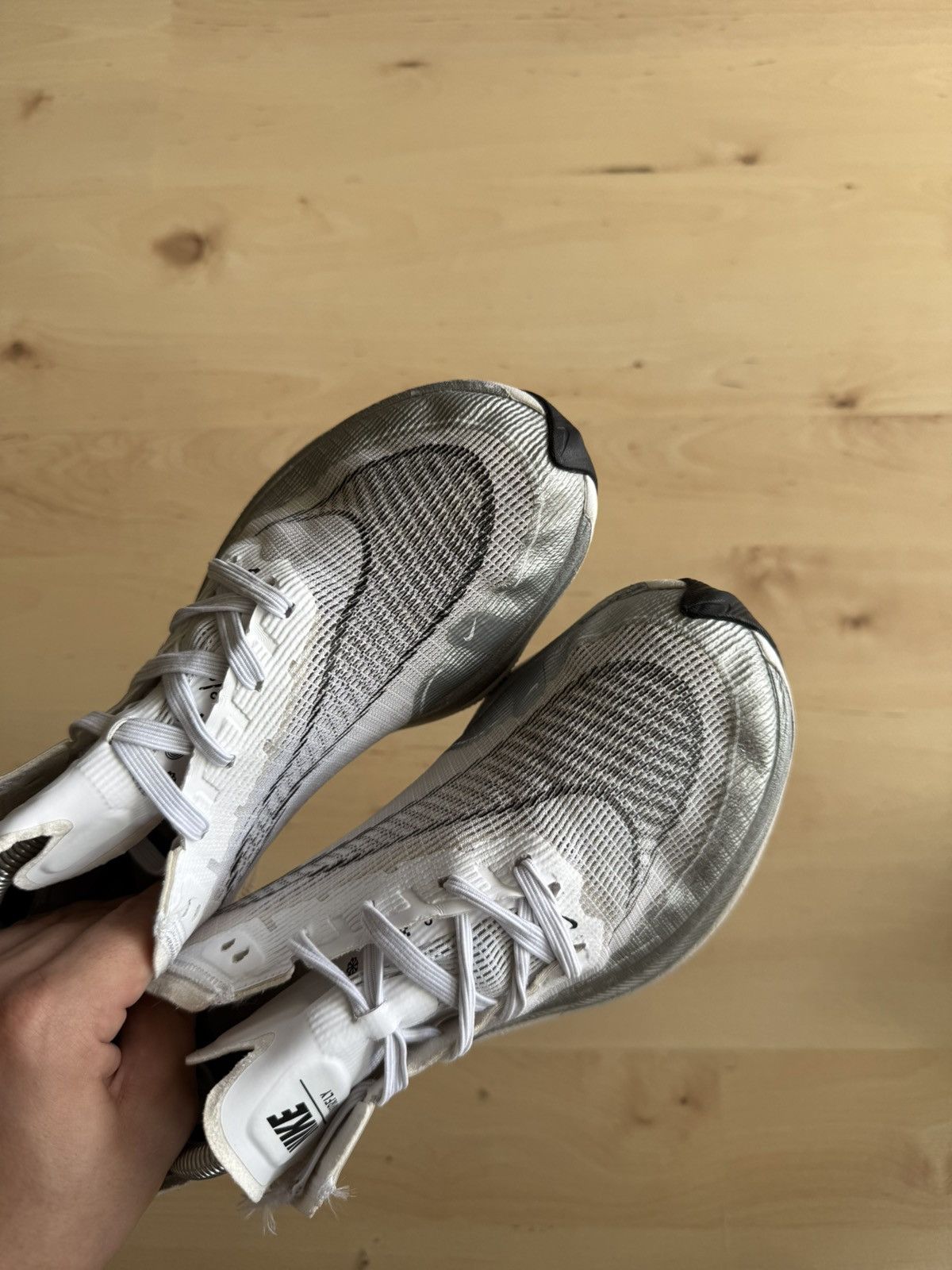 Nike Nike ZoomX Vaporfly Next% 2 running sneakers shoes Size US 9.5 / EU 42-43 - 5 Thumbnail