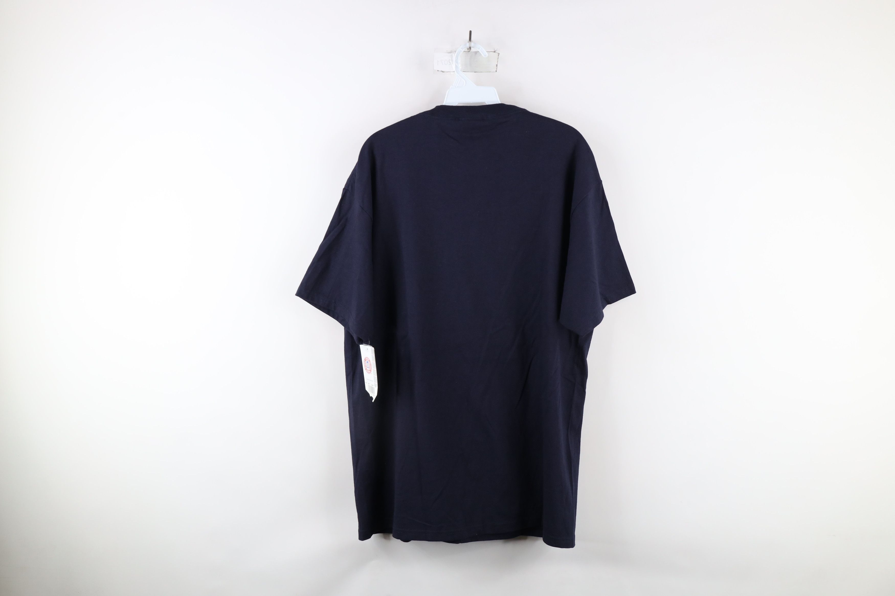 Vintage Deadstock Vintage 90s University of Michigan T-Shirt Blue Size US L / EU 52-54 / 3 - 8 Thumbnail
