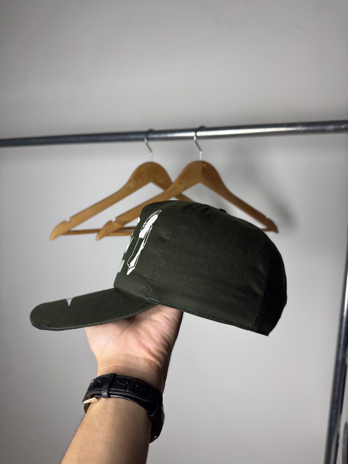 Nike Vintage Nike Saigon Vietnam Size ONE SIZE - 3 Thumbnail
