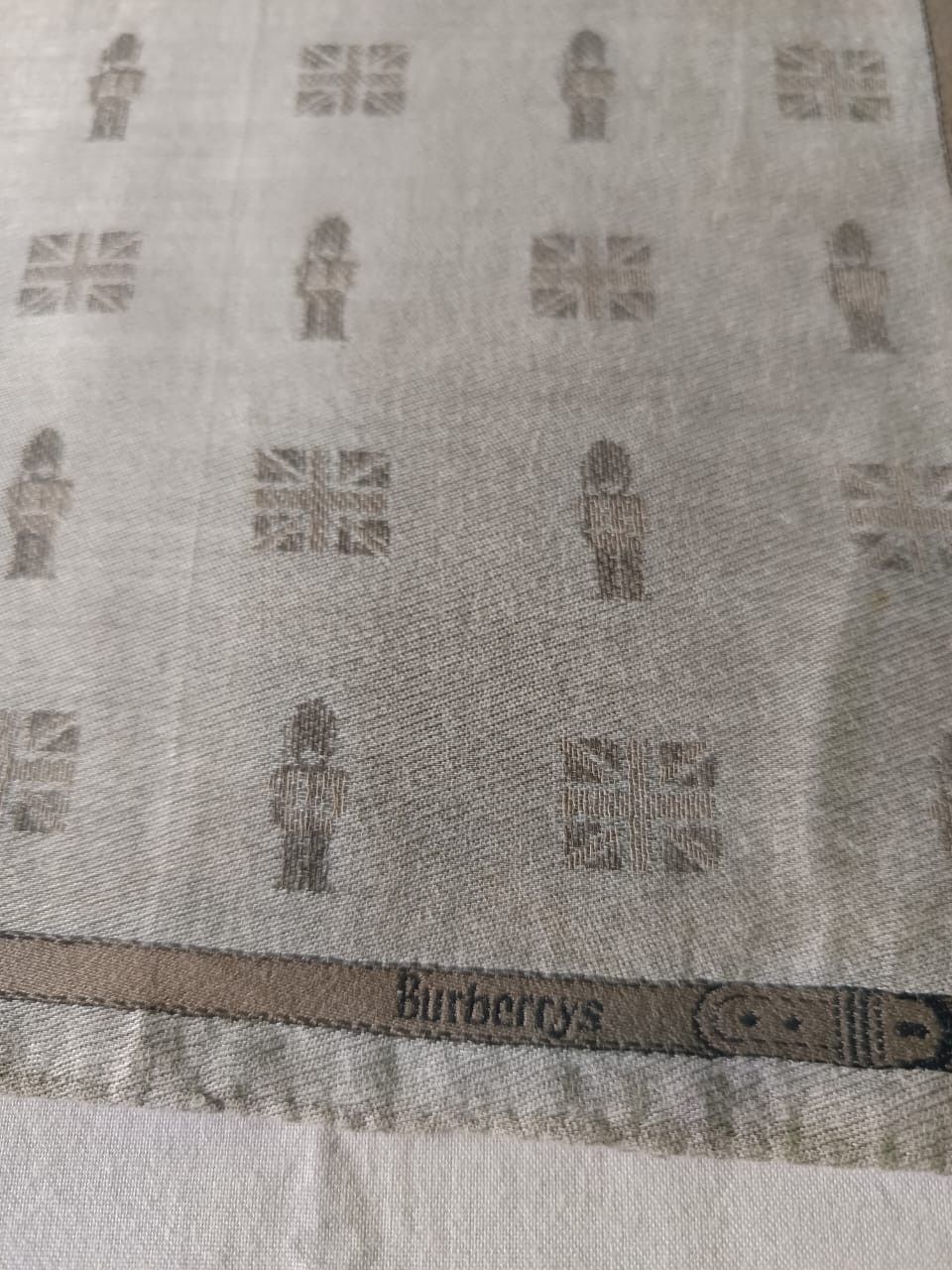 Burberry Vintage Burberry Handkerchief Size ONE SIZE - 3 Thumbnail