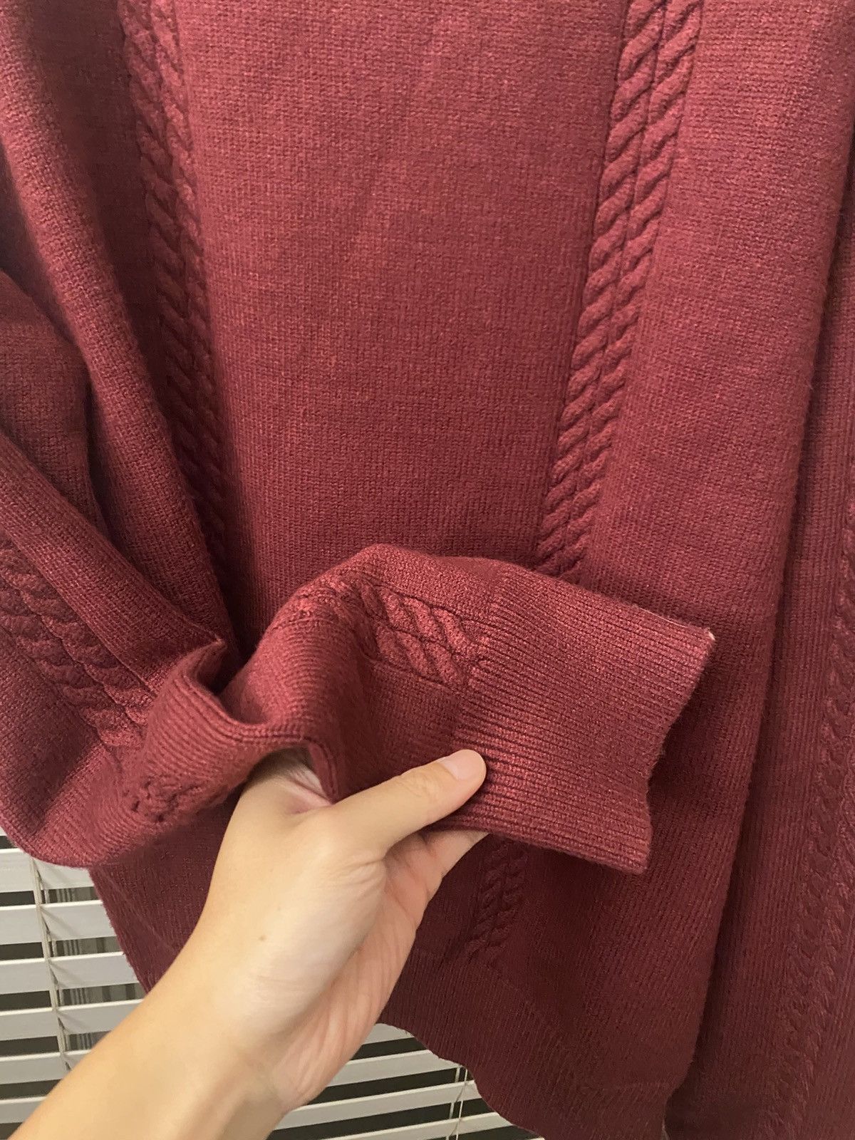 Richie Le Collection Richie Le Cable Knit Sweater Maroon Size US XL / EU 56 / 4 - 5 Thumbnail