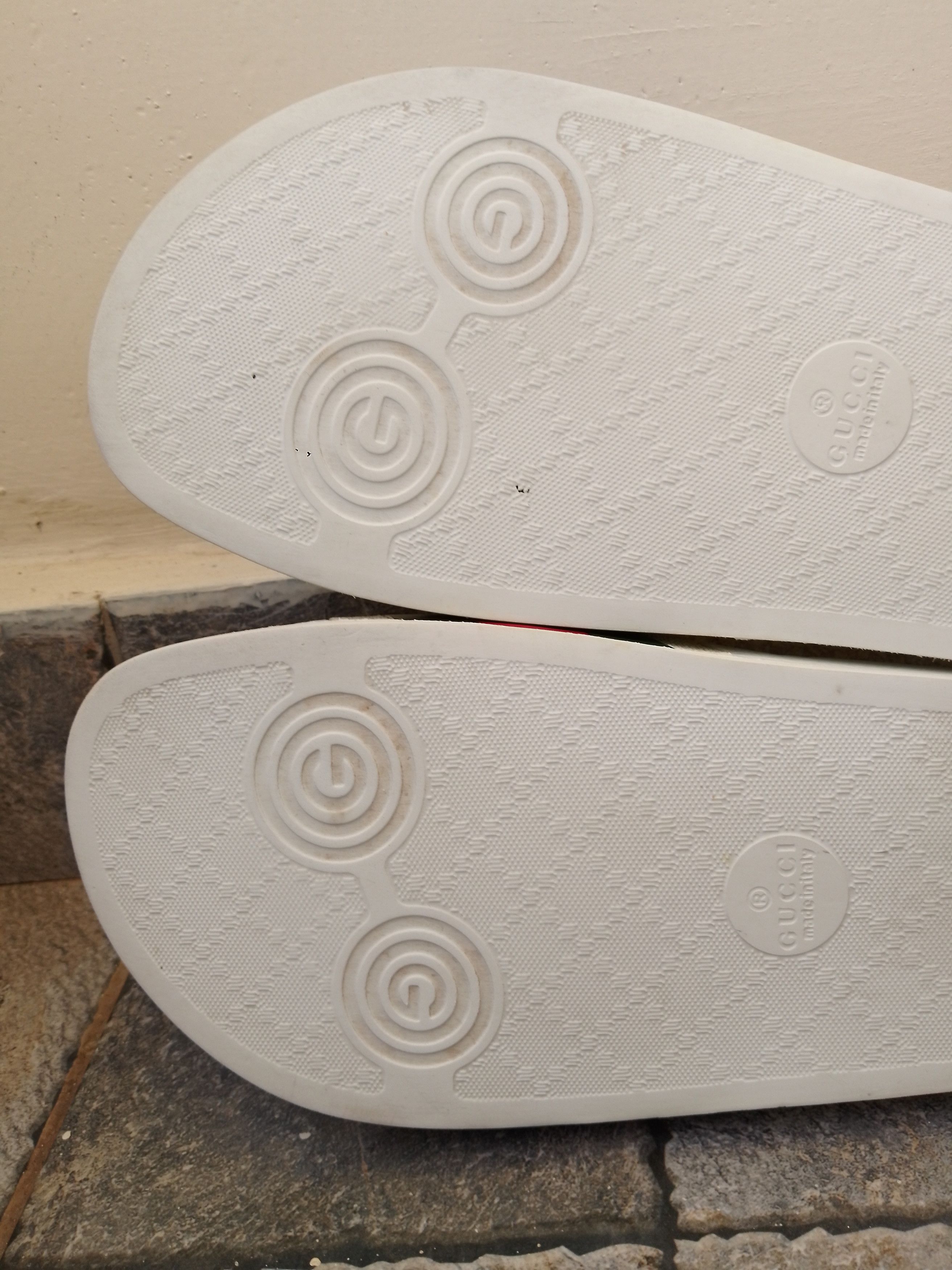 Gucci Gucci web rubber slide sandals Size US 12 / EU 45 - 7 Thumbnail