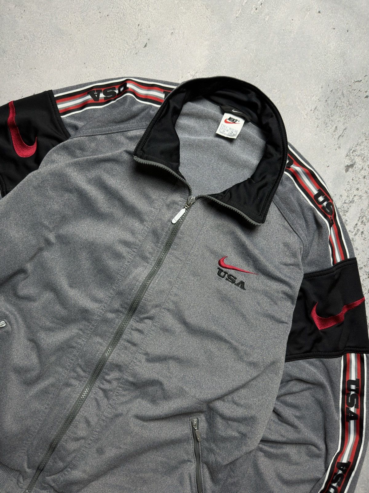 Nike 🇺🇸 Nike Vintage Zipper Jacket central swoosh logo y2k 90s Size US XL / EU 56 / 4 - 6 Thumbnail