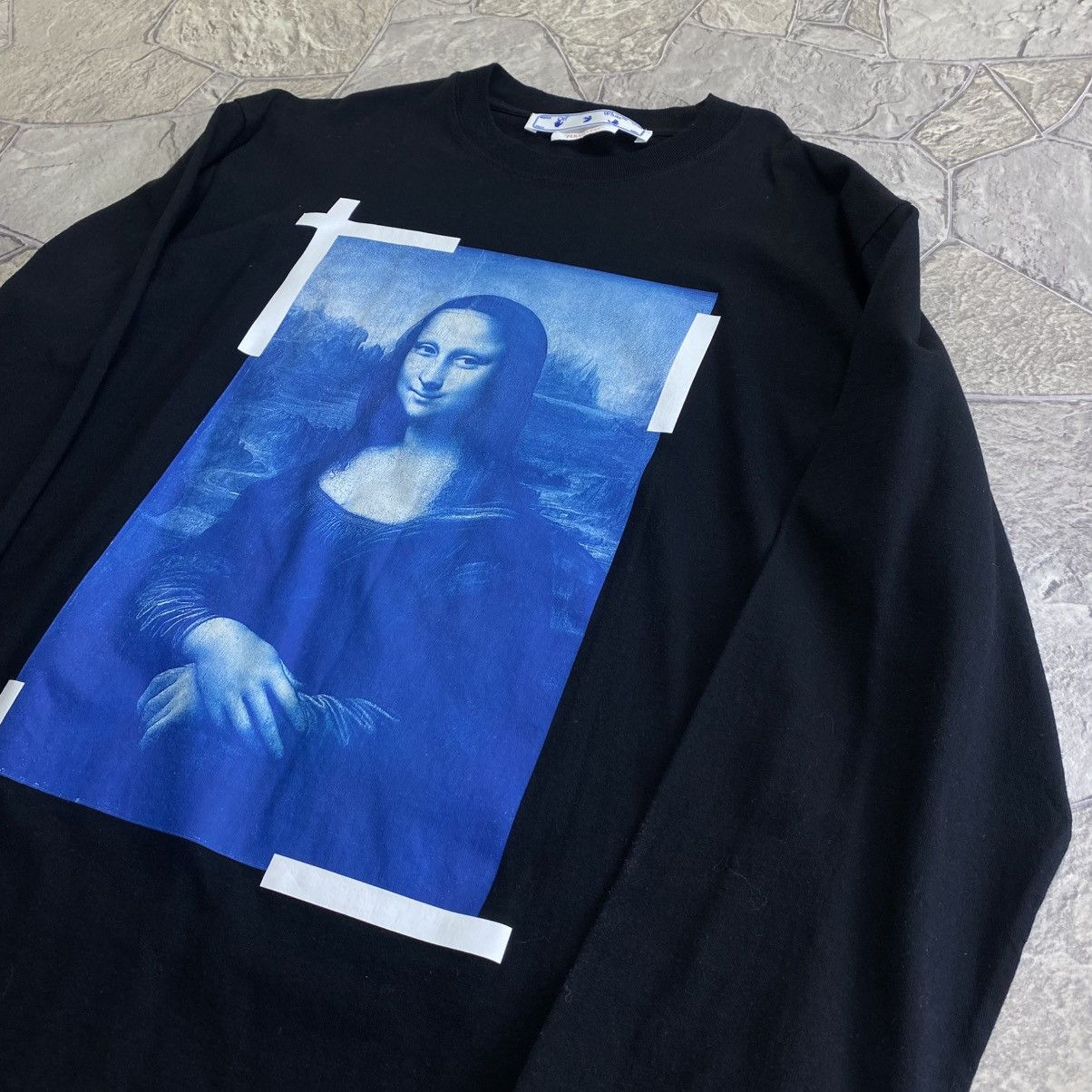 Off-White OFF-WHITE LONG SLEEVE MONA LISA New Size US XL / EU 56 / 4 - 2 Thumbnail