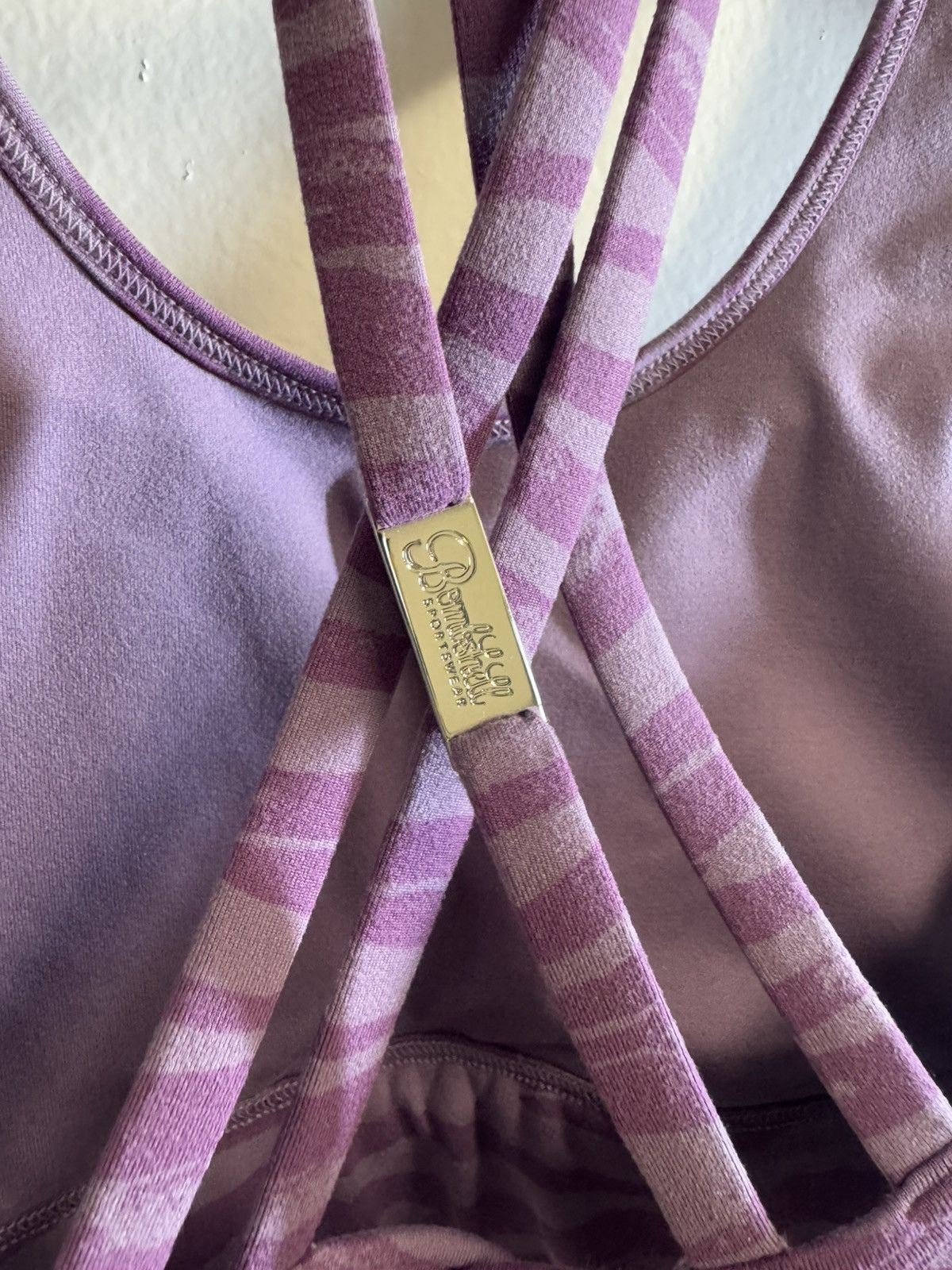 Other BOMBSHELL SPORTSWEAR PURPLE TIGER SPORTS BRA SMALL LIKE NEW Size S / US 4 / IT 40 - 3 Thumbnail