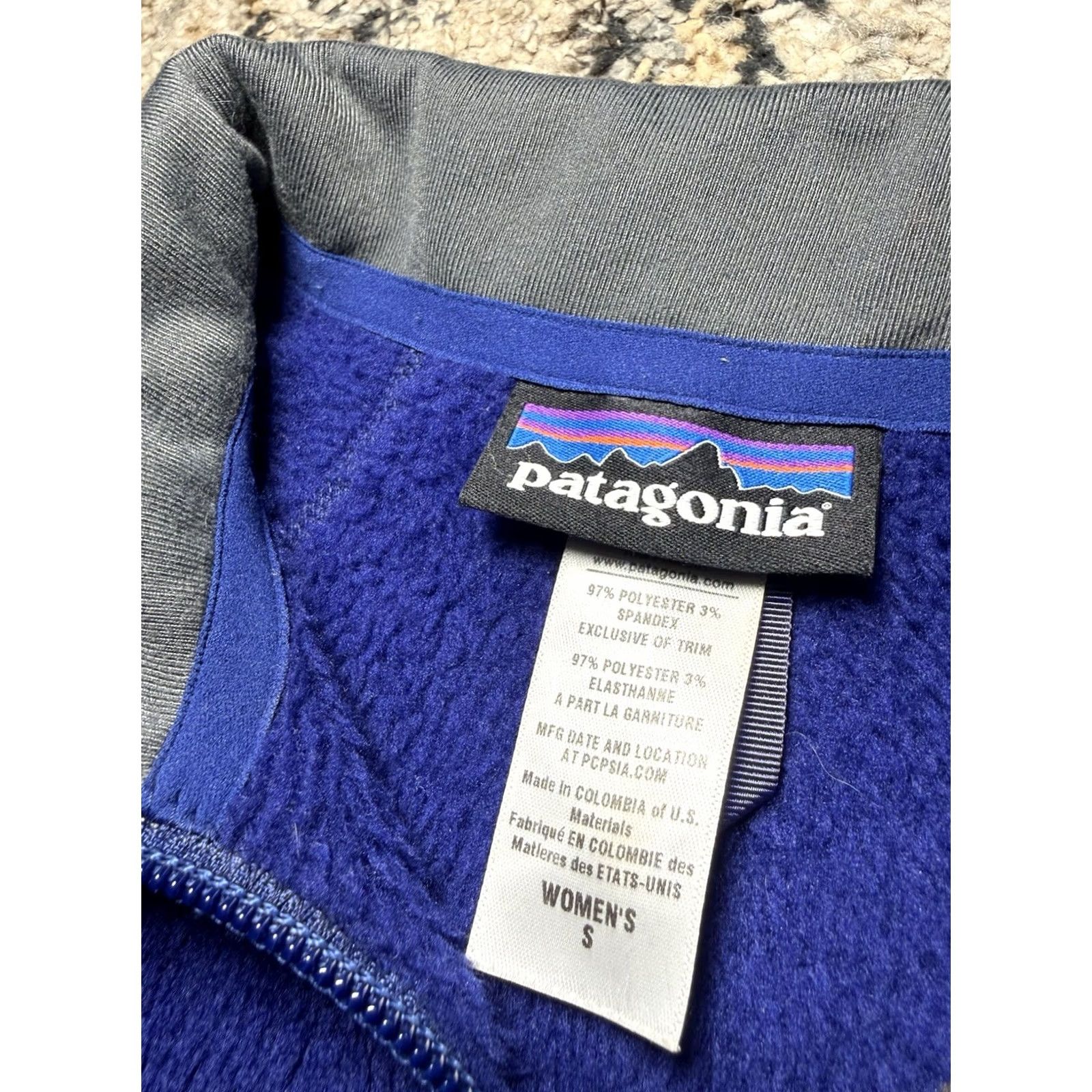 Patagonia VINTAGE Patagonia R2 Fleece Grid Waffle Jacket Blue Full Zip Small Purple Womens Jacket Size S / US 4 / IT 40 - 5 Thumbnail