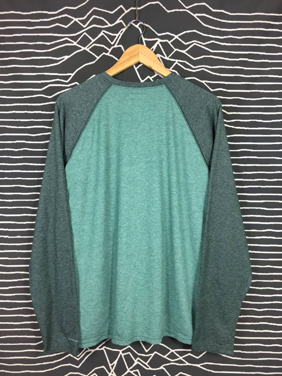 Columbia × Vintage Columbia Sportswear Company Thistletown Park Raglan Tee Size US L / EU 52-54 / 3 - 4 Thumbnail