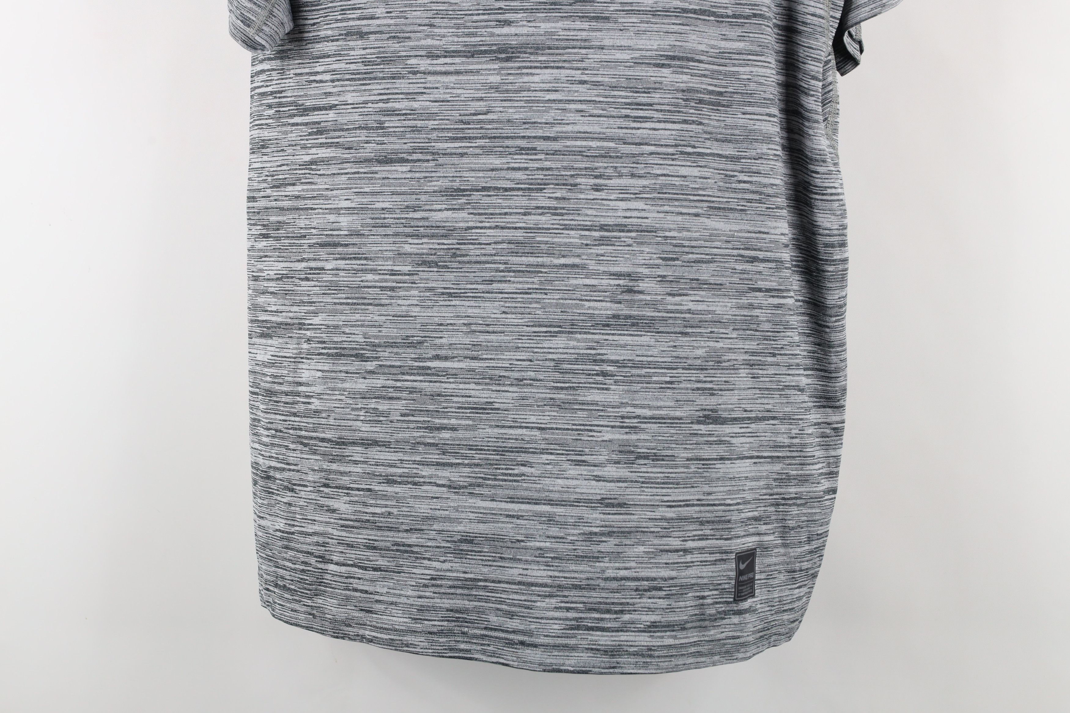 Nike × Vintage Nike Pro Center Swoosh Stretch Training Gym T-Shirt Gray Size US L / EU 52-54 / 3 - 3 Thumbnail