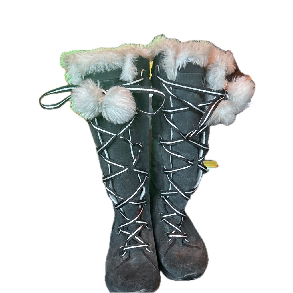 Nike Nike winter boots with the fur size 6 black and grey Size US 6 / IT 36 - 7 Thumbnail