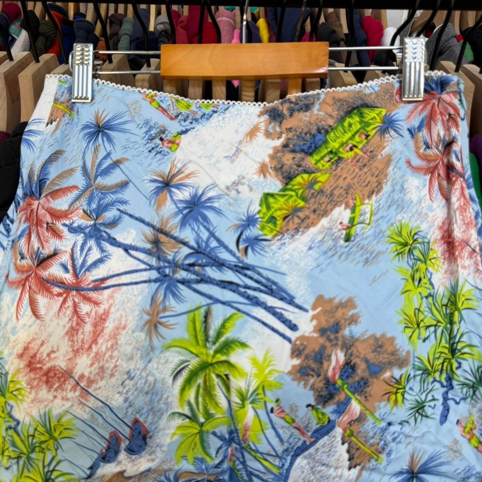 Guess Vintage 90s Women’s Guess Tropical Pattern Skirt Size 29" - 2 Thumbnail