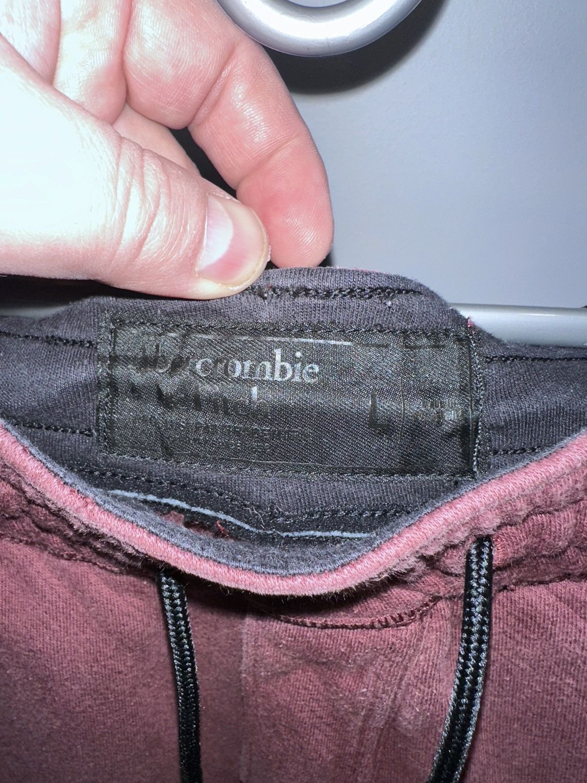 Abercrombie & Fitch × Japanese Brand Abercrombie Fitch Men Red Activewear Pants for Men Size US 38 / EU 54 - 2 Thumbnail