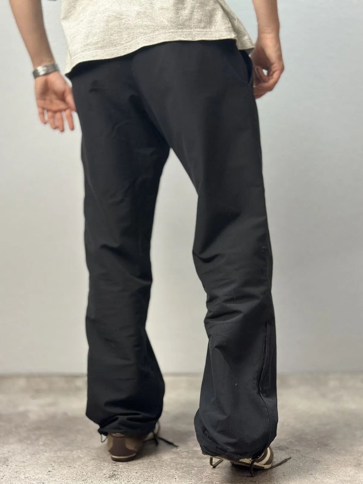 Adidas Vintage Adidas Nylon Pants Y2K Cargo Streetwear Nike style Size US 32 / EU 48 - 14 Thumbnail