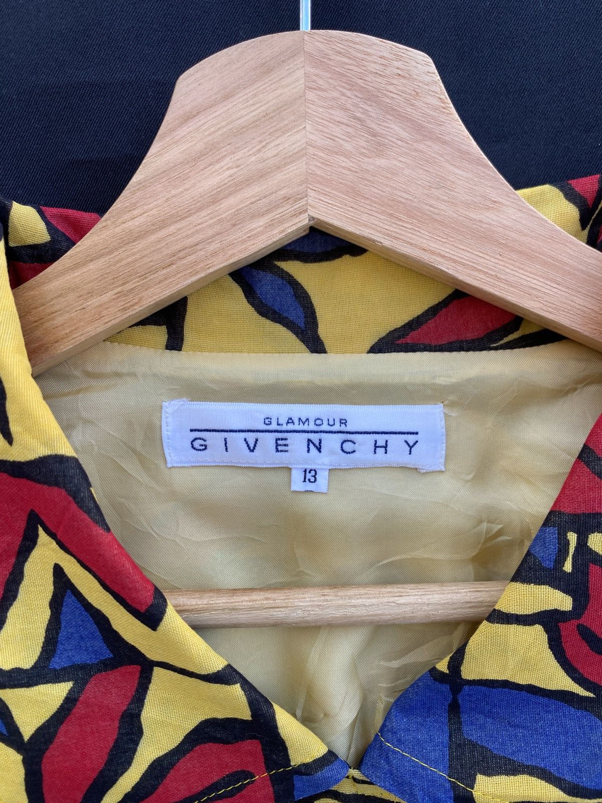 Givenchy Rare Vtg Givenchy Glamour abstract patterned button-up shirt Size XL / US 12-14 / IT 48-50 - 7 Thumbnail