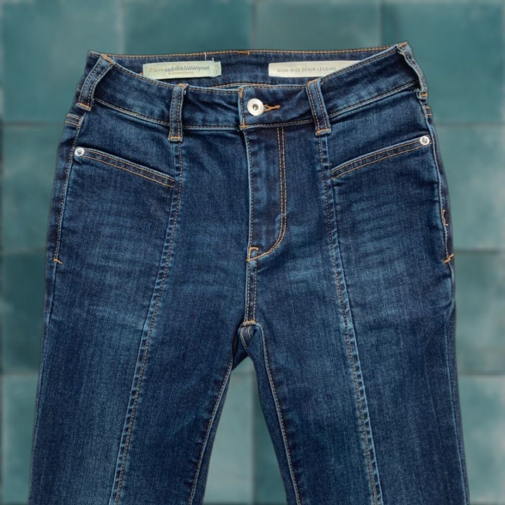 Vintage Pilcro and the Letterpress Jeans Women 26 High Rise Denim Legging Mid Rise Stretch Slim Pockets Blue 26 Inseam 26 Vintage No Rise Mid Size 42" / US 20 - 1 Thumbnail