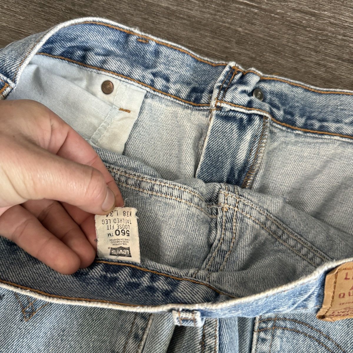 Levi's × Vintage Vintage 90s Levi’s 560 wide leg painted & distressed jeans Size US 38 / EU 54 - 5 Thumbnail