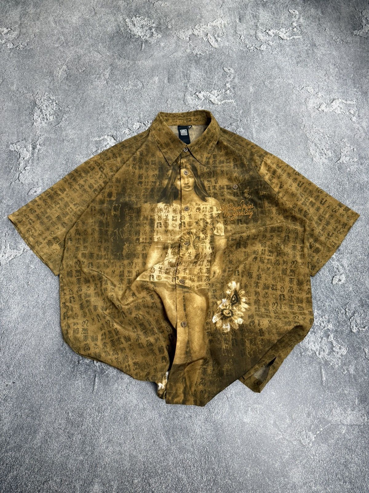 JNCO Sir Benni miles New York Y2K Baggy Japanese Asian Girl Shirt Size US XL / EU 56 / 4 - 1 Thumbnail