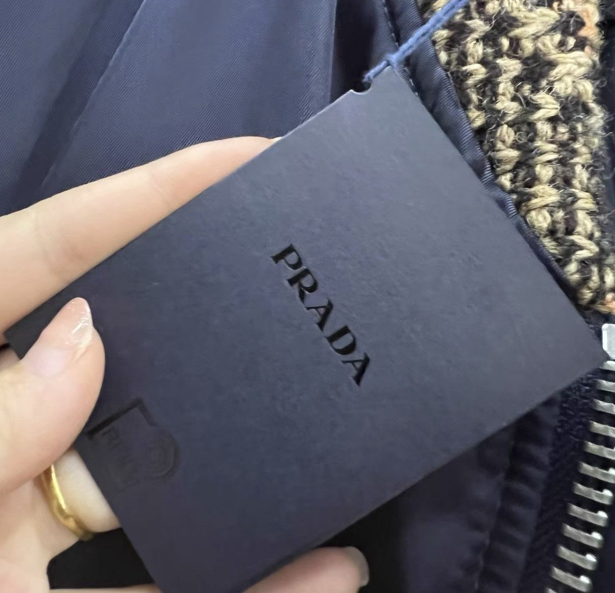 Prada Prada Color-block Logo Emblem Jacket J41 Size US L / EU 52-54 / 3 - 4 Thumbnail