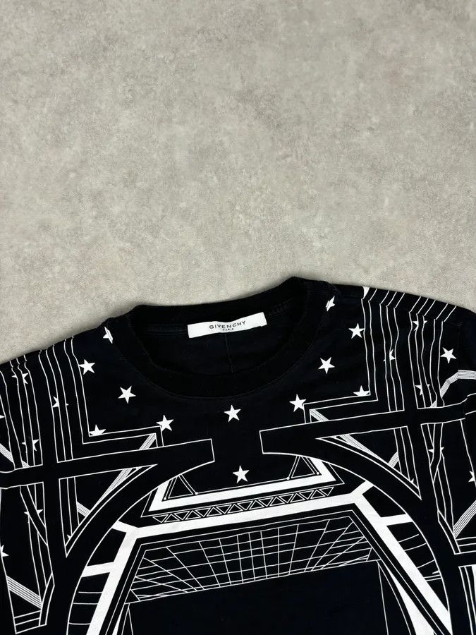 Givenchy SS2016 Givenchy Black Geometric Print T-Shirt by Riccardo Tisci Size US M / EU 48-50 / 2 - 4 Thumbnail