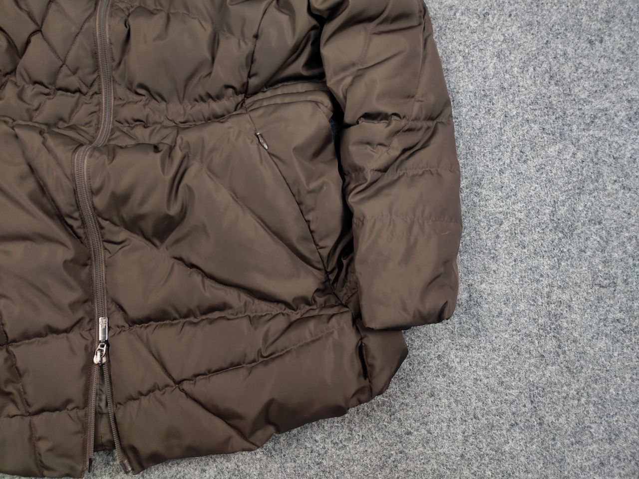 Moncler Vintage Moncler Down Puffer quality Brown Women's Jacket Size L / US 10 / IT 46 - 10 Thumbnail