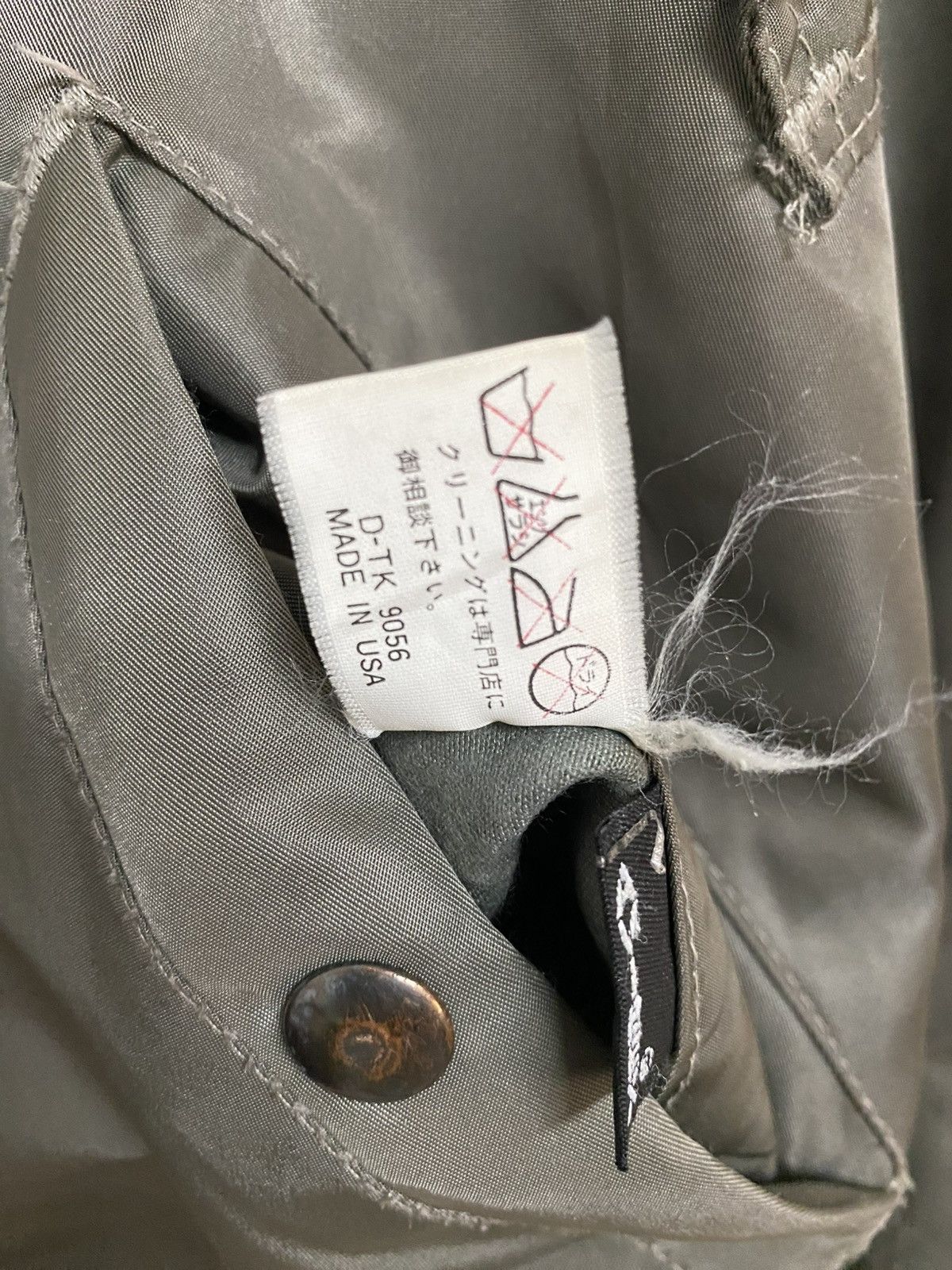 Avirex Ma 1 - Vtg Avirex MA-1 Dragon Flight Bomber Jacket USAF Size US S / EU 44-46 / 1 - 16 Thumbnail