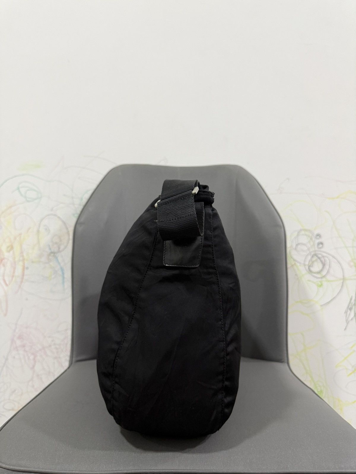 Prada Vintage Prada Black Medium Sling Shoulder Nylon Bag Size ONE SIZE - 3 Thumbnail