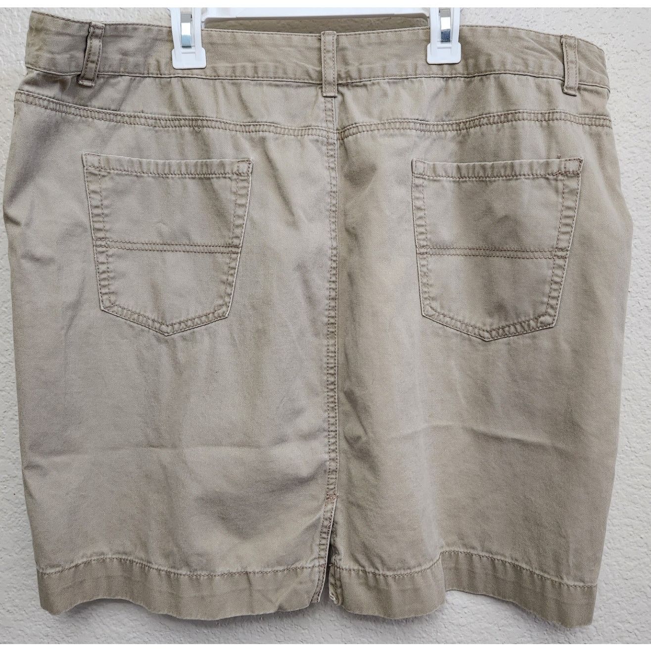 Merona Merona Tan Flat Front Denim Mini Skirt 18 Lightweight Size 40" / US 18 - 3 Thumbnail