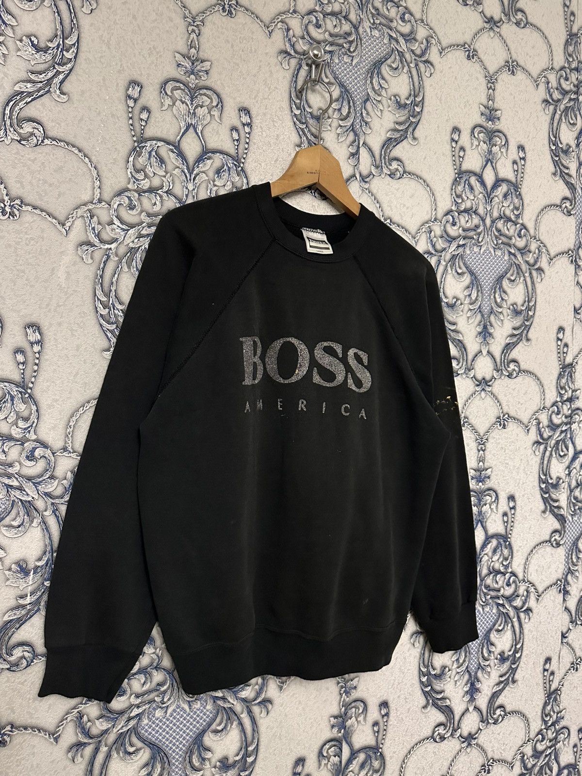 Tultex BOSS AMERICA 90s Distressed Faded Rare💥 Vintage Sweatshirt Size US M / EU 48-50 / 2 - 3 Thumbnail
