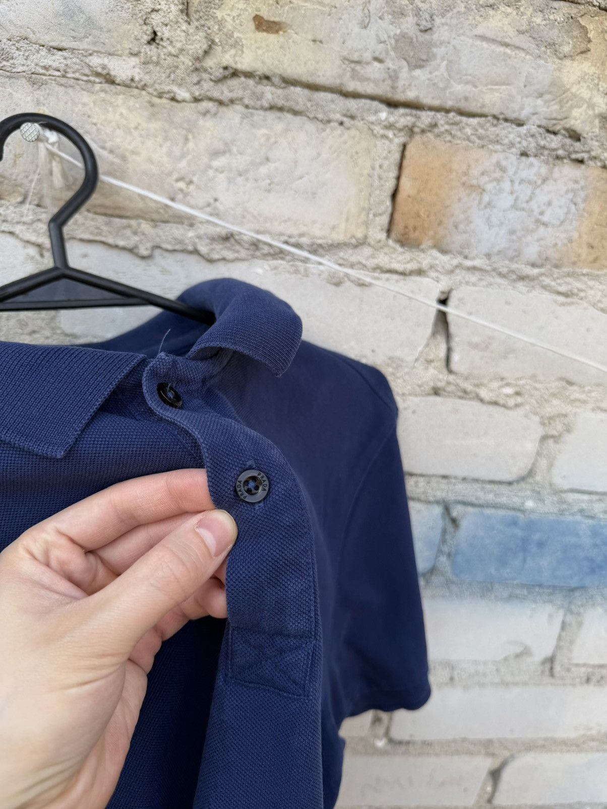 Prada Prada Milano Logo Polo Shirt Size US M / EU 48-50 / 2 - 7 Thumbnail