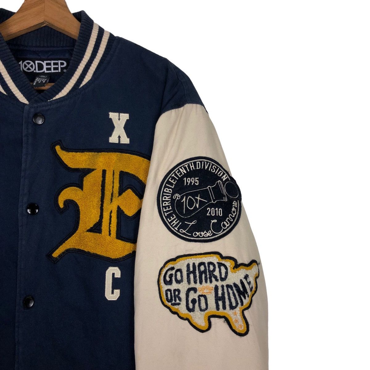 Japanese Brand 🔥Vtg Varsity Jacket 10Deep Japan Big Logo Spell Out Size US XL / EU 56 / 4 - 3 Thumbnail