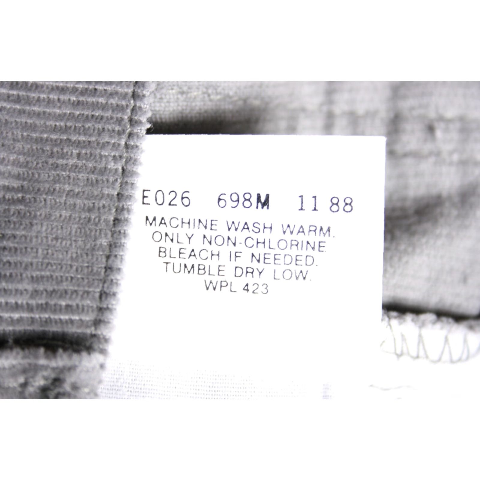 Levi's VINTAGE Levi's 519 Corduroy Pants Straight Mens 32x33 Gray Made in USA, 75% Cotton 25% Polyester, Flat Front, Zip Closure Size US 32 / EU 48 - 8 Thumbnail