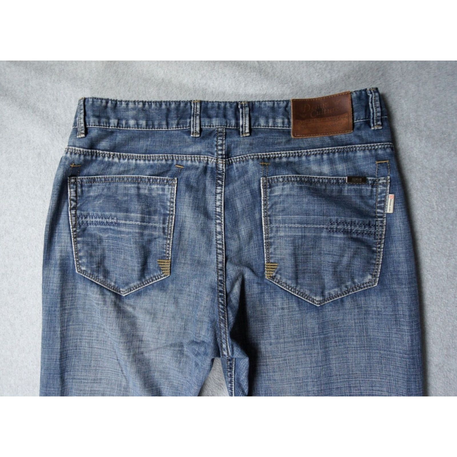 Vintage Armani Jeans Mens 36 Blue Denim Pants Straight Leg Italy Luxury Casual 35x27 Jeans, Regular, Cotton, Denim, 27 Inseam, Blue, Logo, Vintage No, Mens Size US 36 / EU 52 - 7 Thumbnail