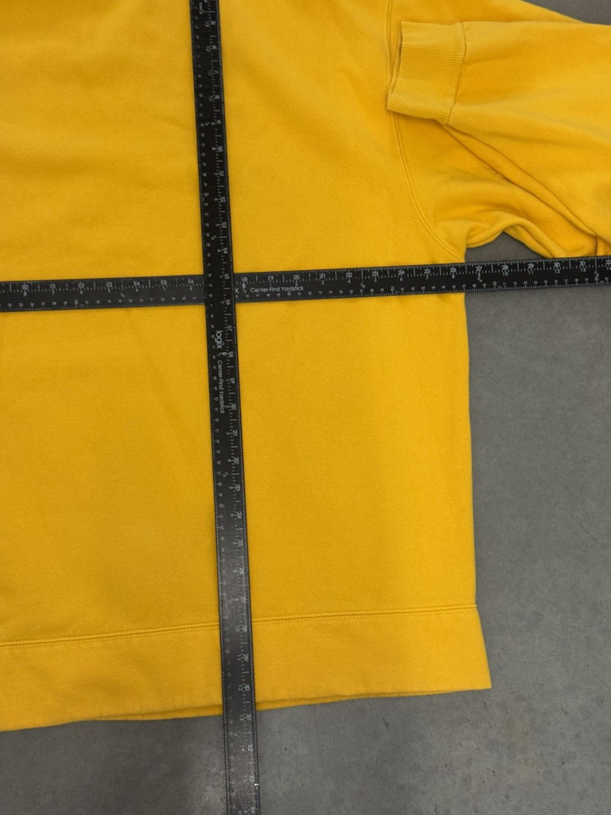 Nike Los Angeles Lakers Nike Center Swoosh Yellow Hoodie 2000s XL Size US XL / EU 56 / 4 - 6 Thumbnail