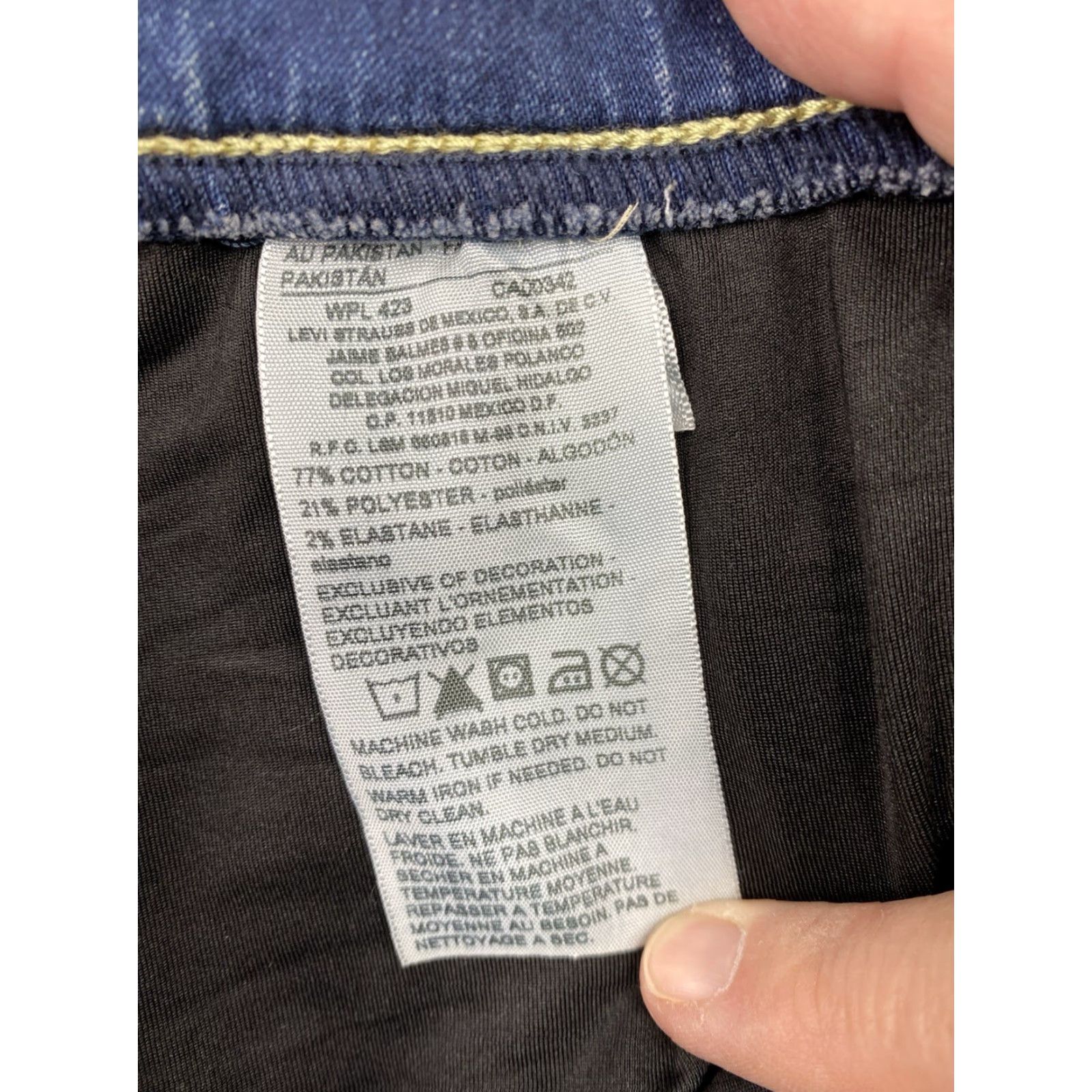 Levi's Levis Signature Jeans Womens 16S Shaping Pull On Super Skinny Stretch Blue Denim Casual Jeans 16 short Womens Levi's Signature Jeans Size 38" / US 16 / IT 52 - 6 Thumbnail