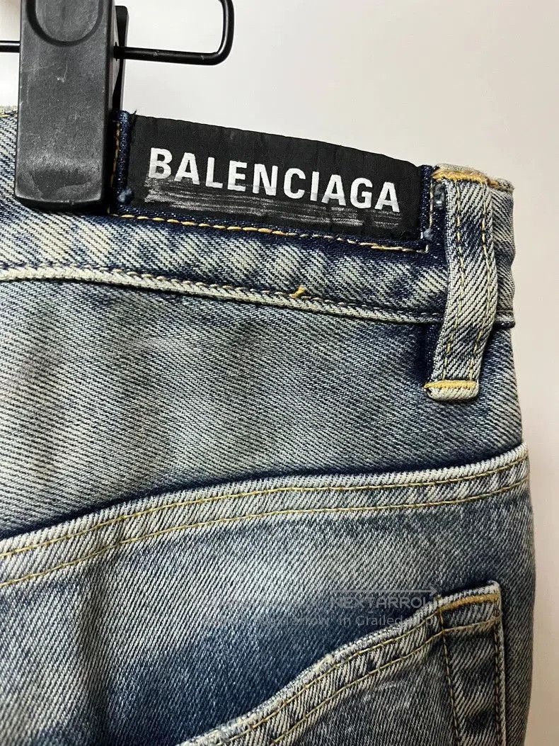 Balenciaga Balenciaga Blue Denim Distressed Shorts. Size US 26 / EU 42 - 5 Thumbnail