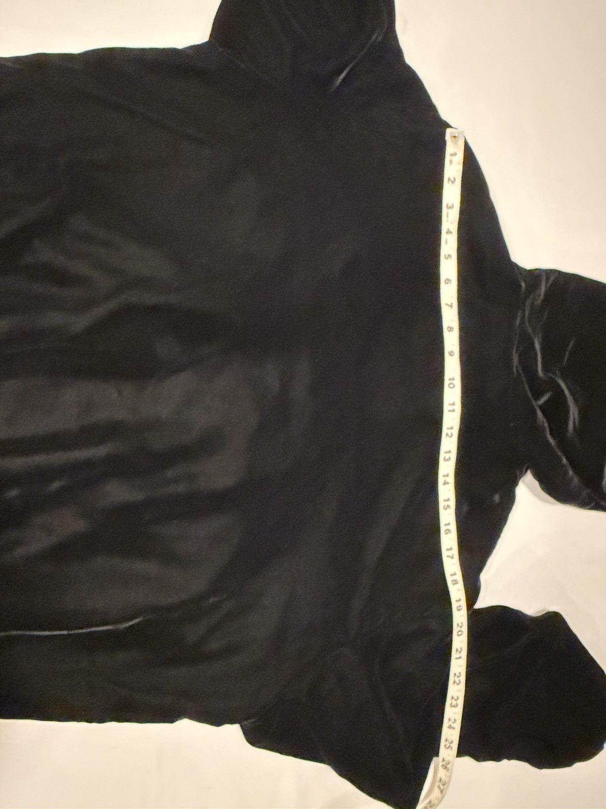 Prada Prada mens velvet hoodie. XL. $3800 Size US XL / EU 56 / 4 - 6 Thumbnail