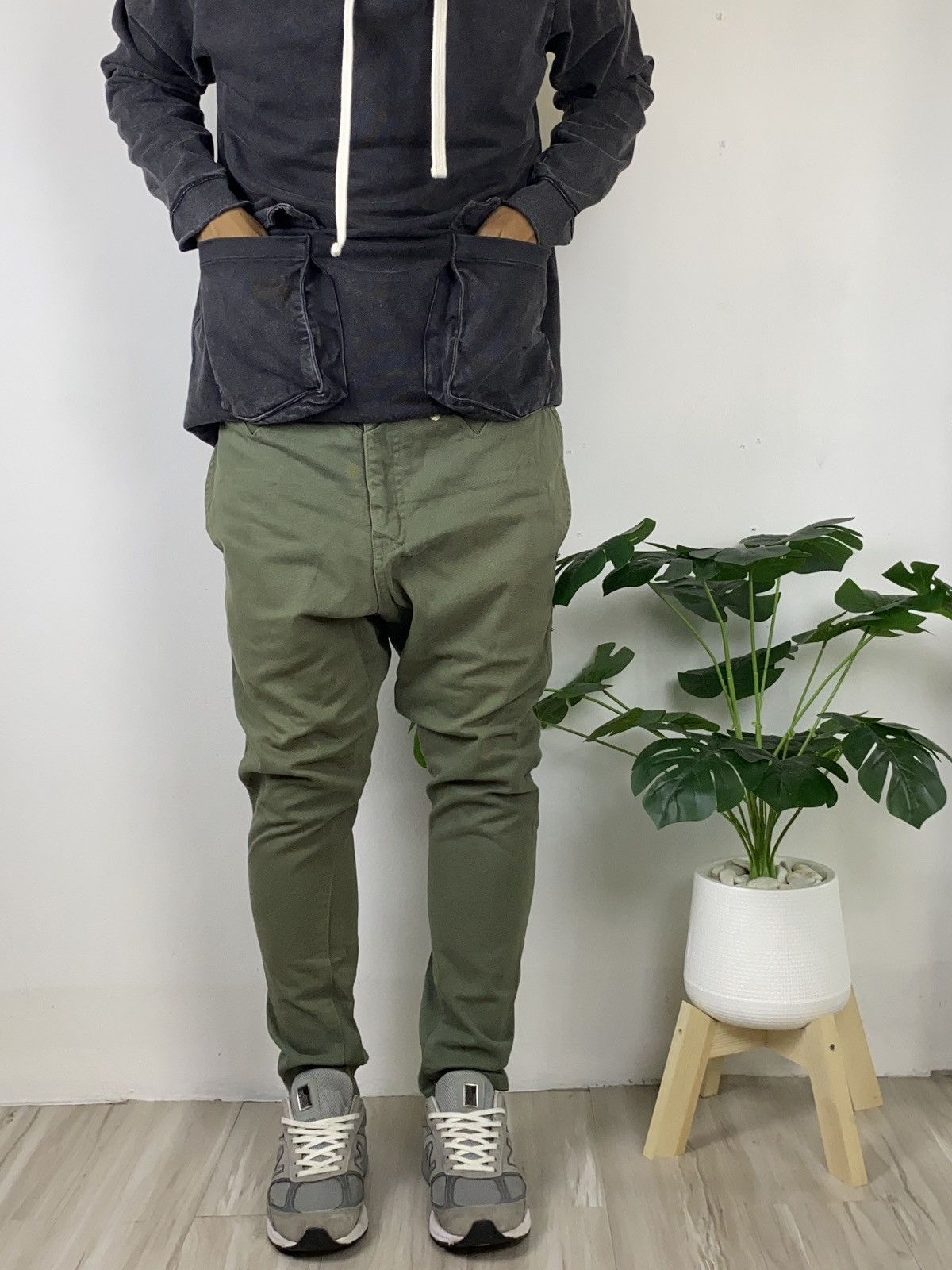 Issey Miyake × Japanese Brand × mercibeaucoup MERCIBEAUCOUP JEAVOUS ENPRIE Sunfaded drop crotch Pants Size US 32 / EU 48 - 1 Thumbnail