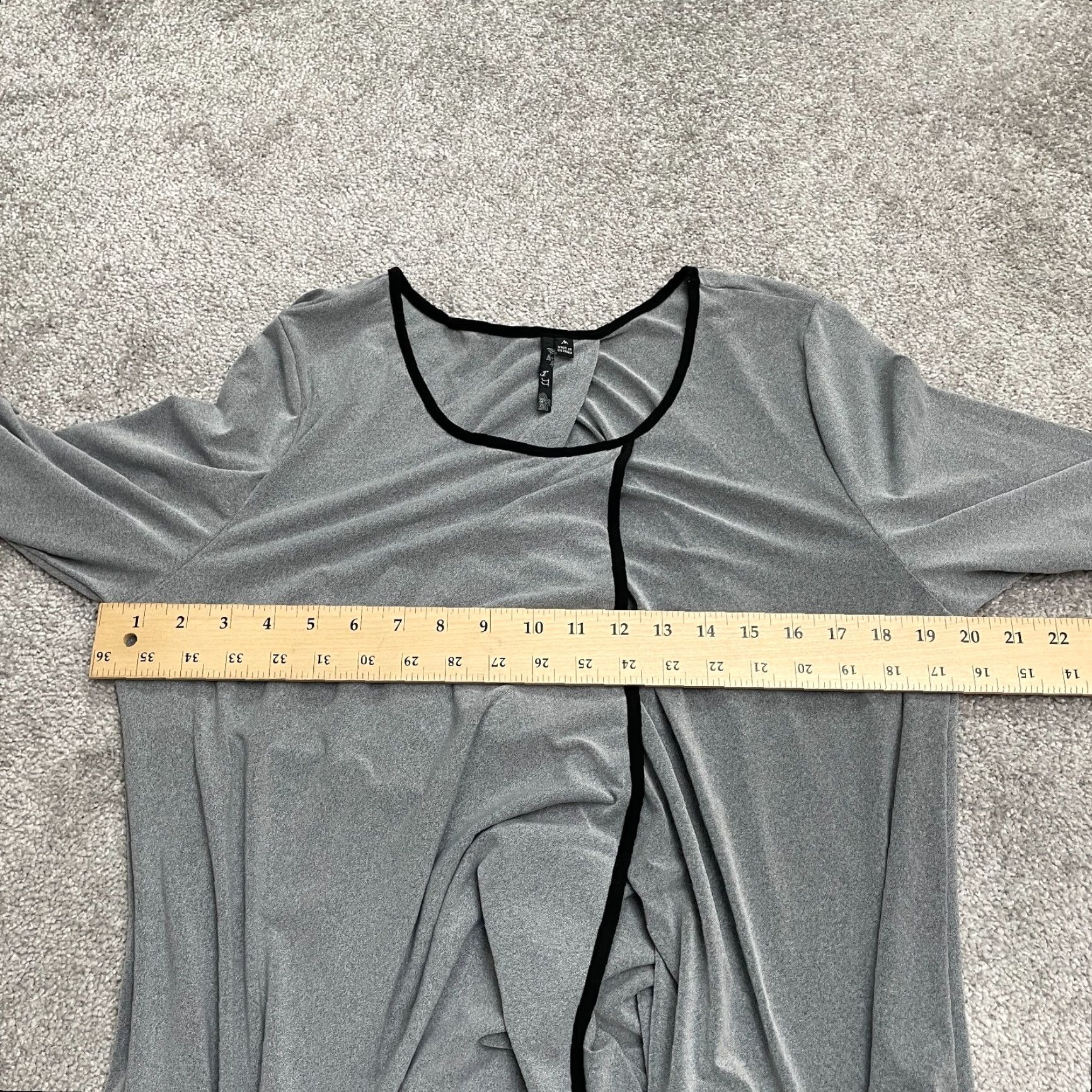 Vintage By JJ Tunic Blouse Women 3/4 Sleeve Round Neck Gray Medium Knit Polyester Spandex Casual Stretch Comfortable Regular Womens Size M / US 6-8 / IT 42-44 - 6 Thumbnail