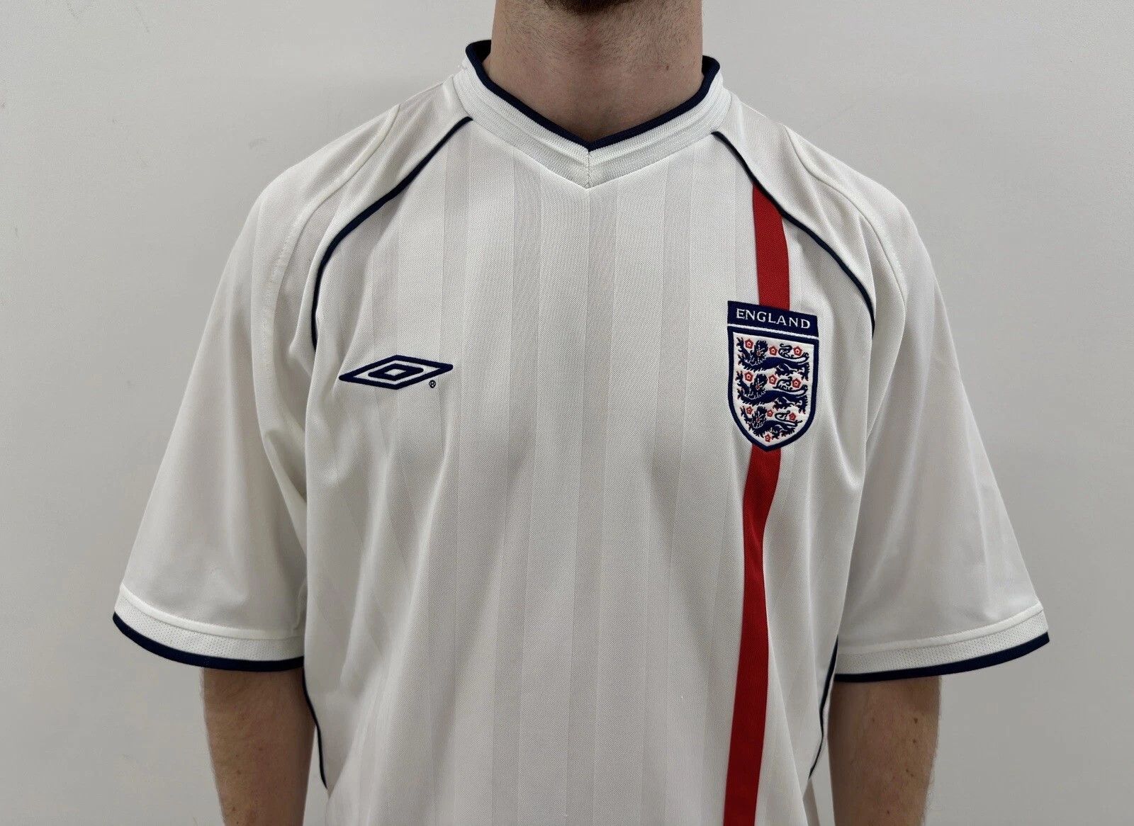 Umbro VINTAGE NATIONAL ENGLAND 2002 2003 2004 HOME JERSEY SOCCER Size US XL / EU 56 / 4 - 3 Thumbnail