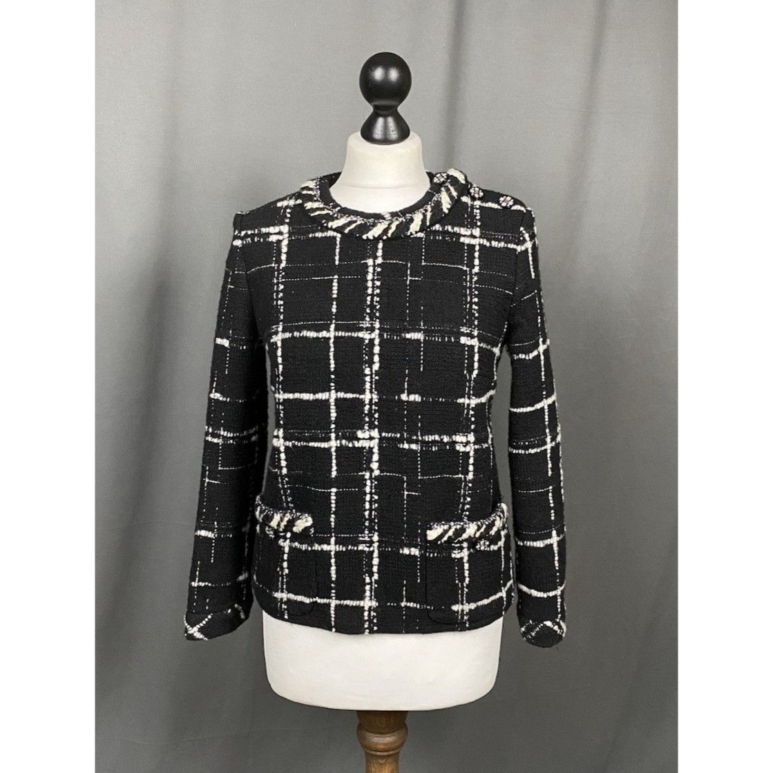 Chanel Chanel Women's Black Checked Tweed Wool Silk Crewneck Blouse Size XS / US 0-2 / IT 36-38 - 1 Thumbnail