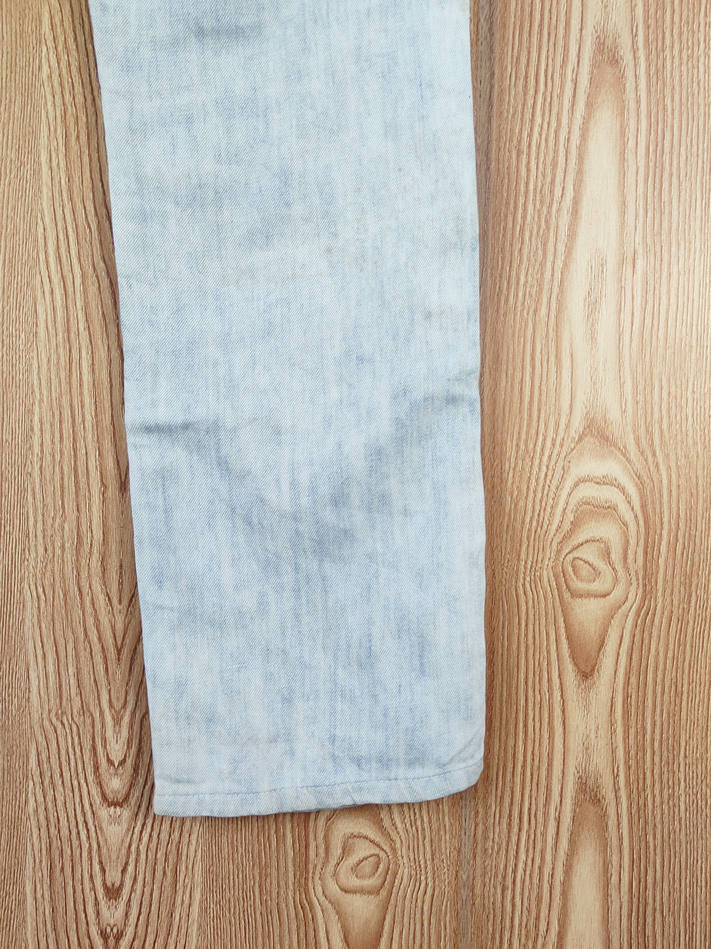 Japanese Brand Uniqlo Blue Faded Distressed Ripped Jeans #W693 Size US 35 - 11 Thumbnail